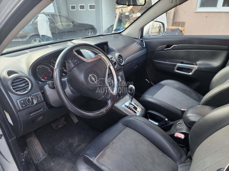 Opel Antara 