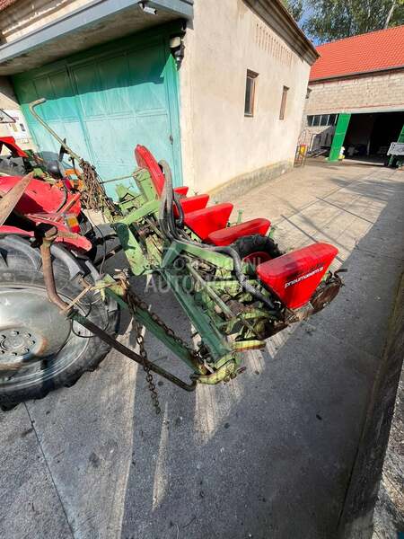 Nodet Pneumassem 4 i 5 reda