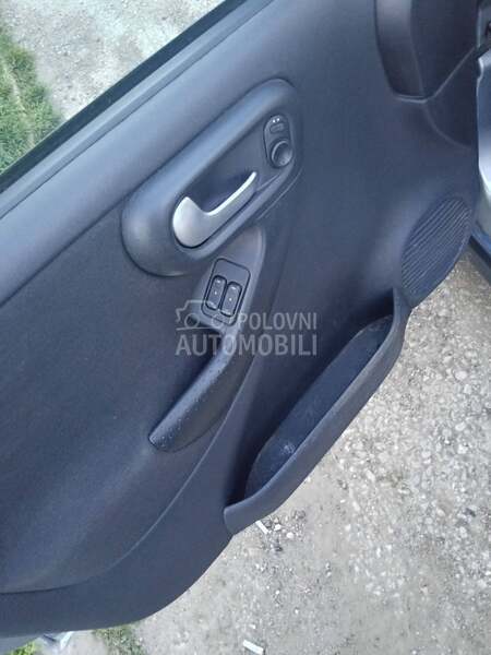 Opel Corsa C 