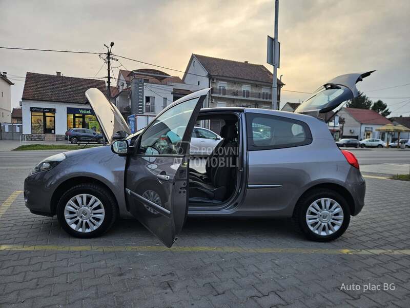 Renault Clio 1.2 16v EXPRESSION