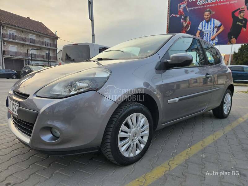 Renault Clio 1.2 16v EXPRESSION