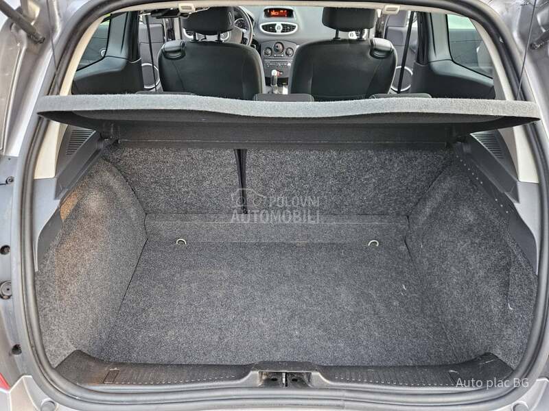 Renault Clio 1.2 16v EXPRESSION