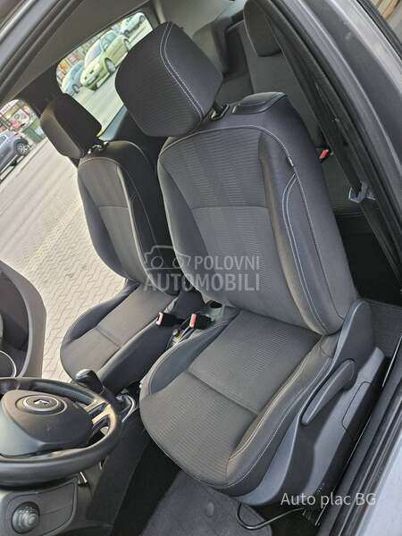 Renault Clio 1.2 16v EXPRESSION