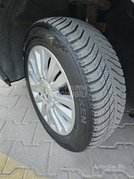 Renault Clio 1.2 16v EXPRESSION