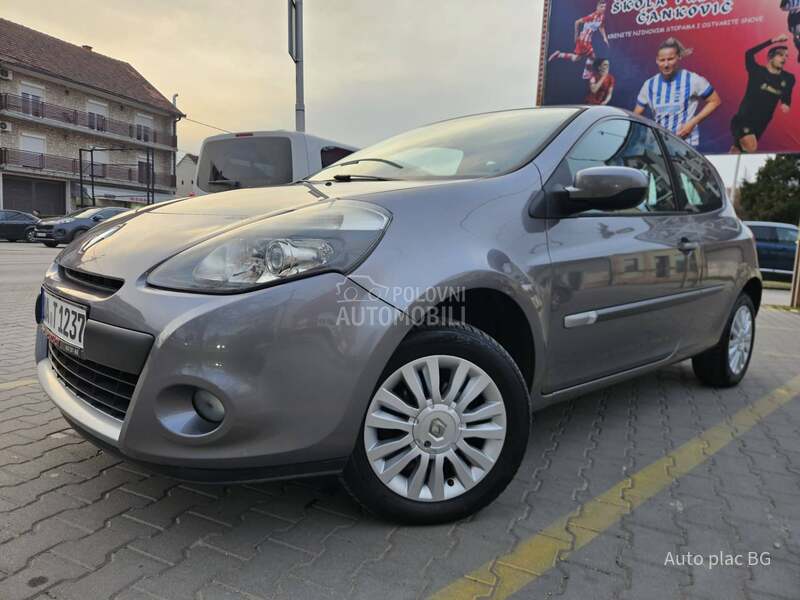 Renault Clio 1.2 16v EXPRESSION