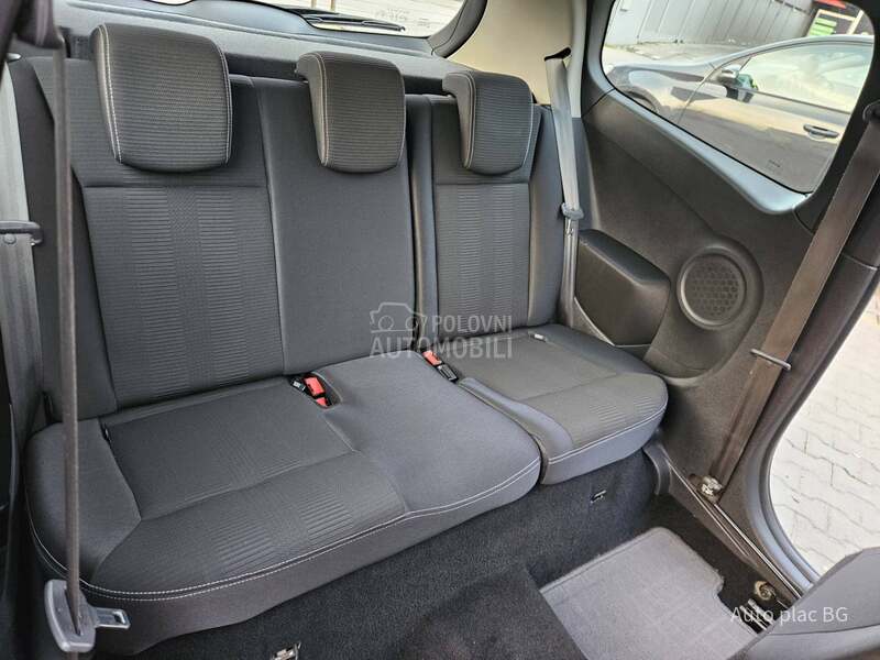 Renault Clio 1.2 16v EXPRESSION