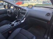 Peugeot 3008 1.6 eHDI ALLURE