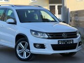 Volkswagen Tiguan 2.0 R-LINE/4x4/PANO