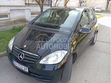 Mercedes Benz A 160 1.5 blue effiency