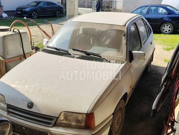 Opel Kadett 1.4i