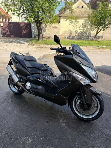 Yamaha T max
