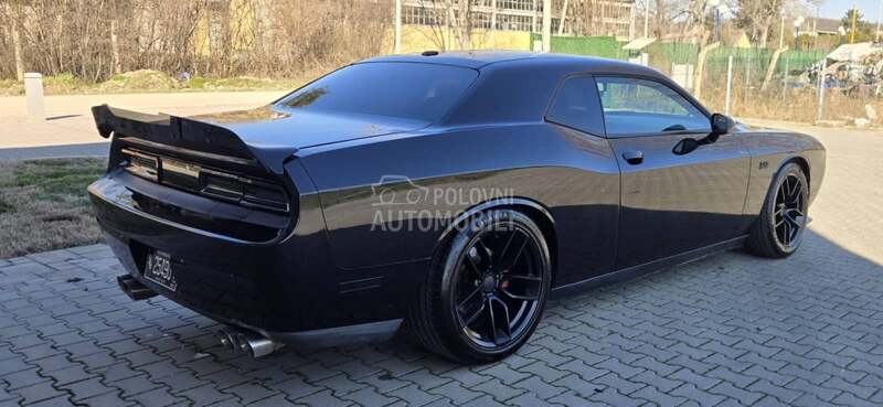 Dodge Challenger 5.7 R/T