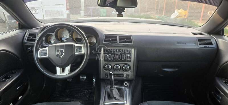 Dodge Challenger 5.7 R/T
