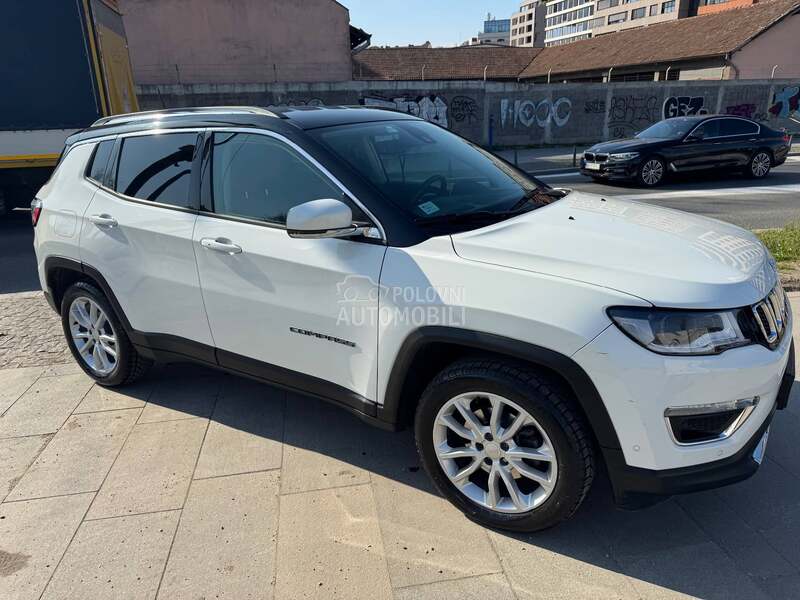 Jeep Compass 1332