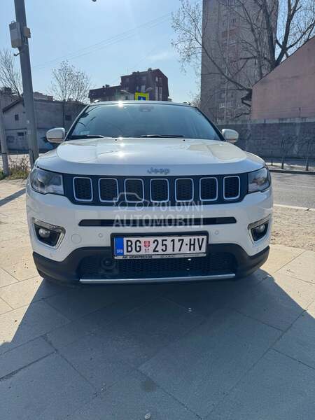 Jeep Compass 1332