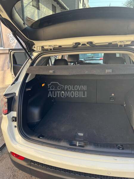 Jeep Compass 1332