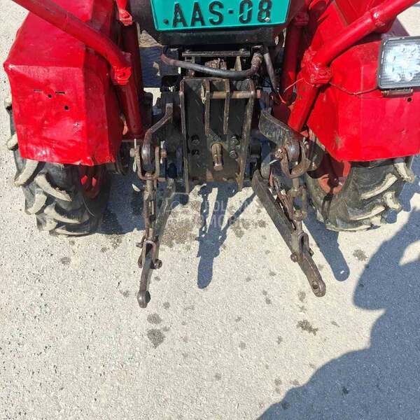 Tomo Vinković 821 sa tarupom i prik