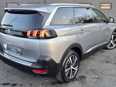 Peugeot 5008 1.5HDI ALLURE