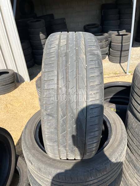 Hankook 235/50 R19 Letnja