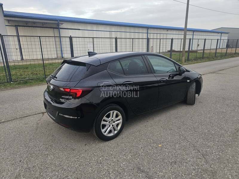 Opel Astra K 1.0
