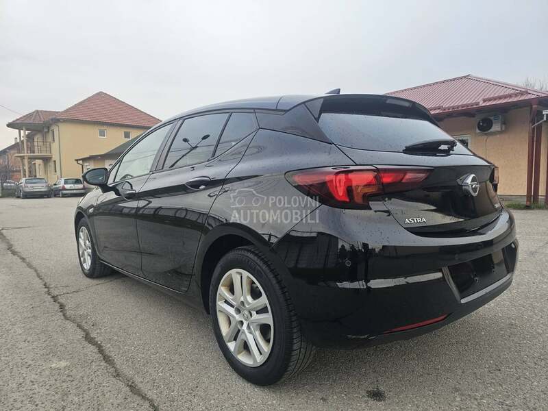 Opel Astra K 1.0