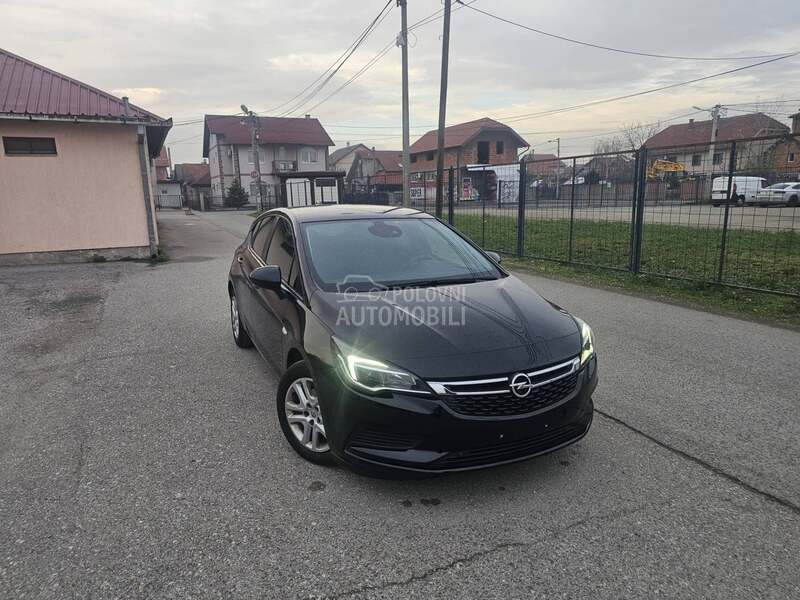 Opel Astra K 1.0