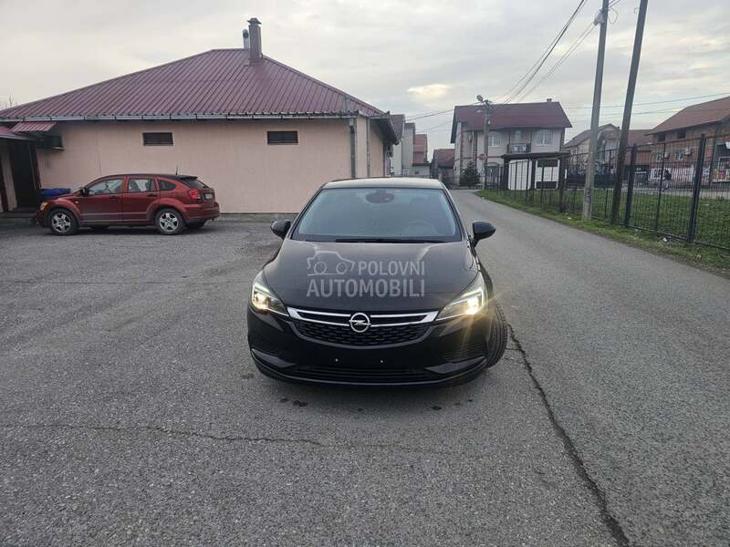 Opel Astra K 1.0
