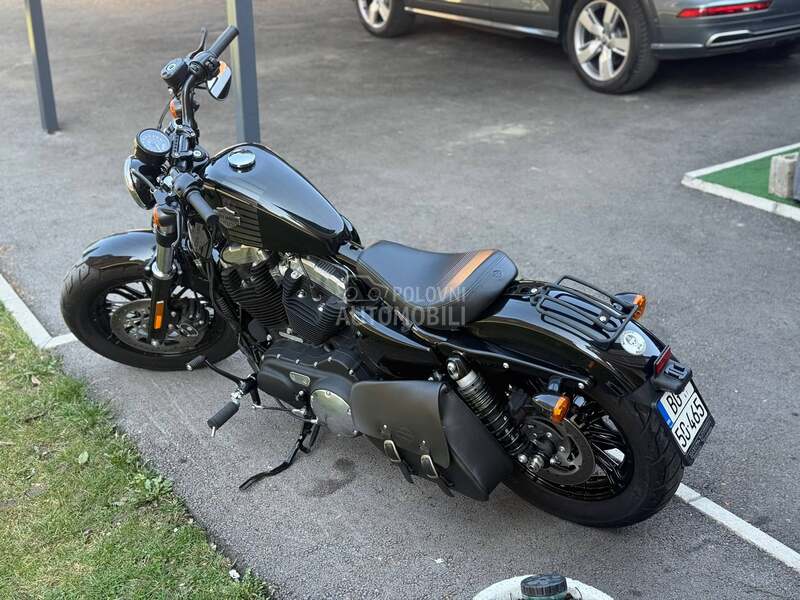 Harley Davidson Sportster 48