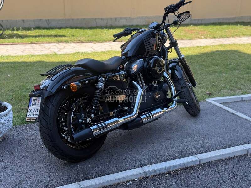 Harley Davidson Sportster 48