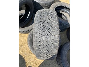Falken 225/55 R16 Zimska