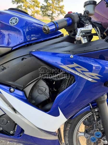Yamaha R6