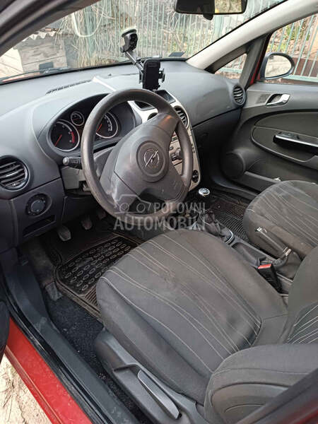 Opel Corsa D 