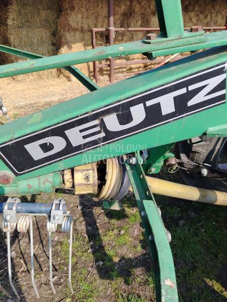 Deutz-Fahr 300