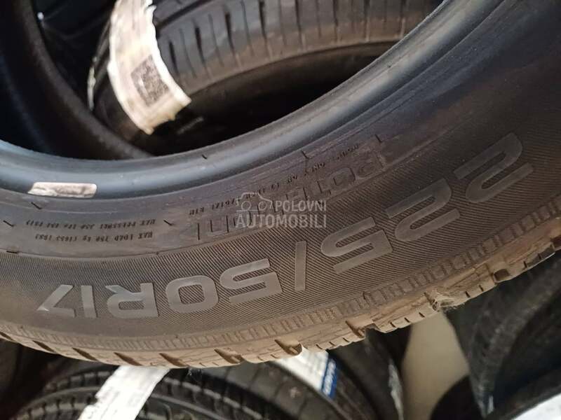 Nokian 225/50 R17 Zimska
