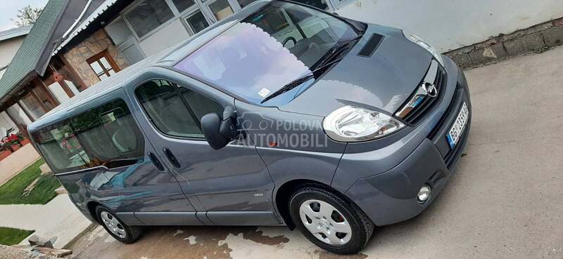 Opel Vivaro 