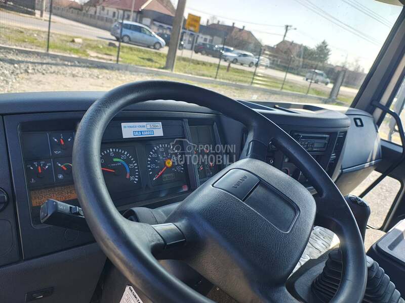 Volvo FL 250