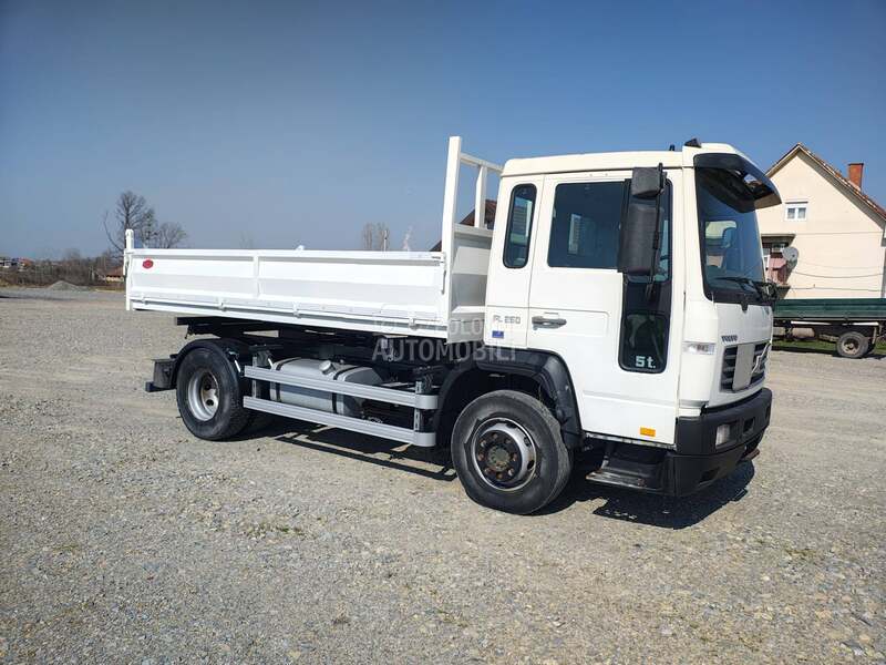 Volvo FL 250