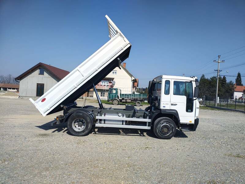 Volvo FL 250