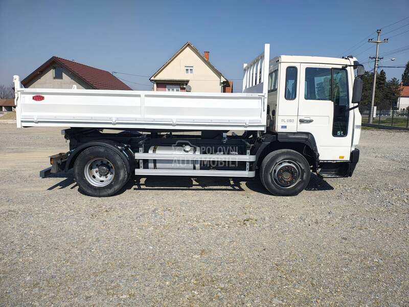 Volvo FL 250