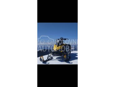 Ski-Doo Summit 800