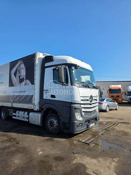 Mercedes Benz Actros tandem