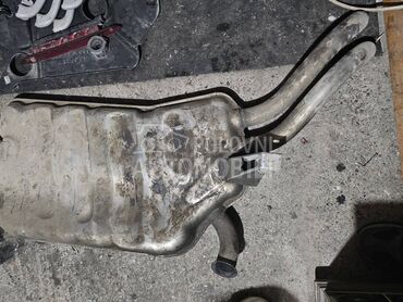 Zadnji lonac za Renault Laguna od 2001. do 2007. god.