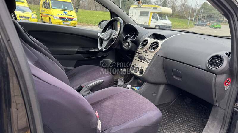 Opel Corsa D 1.4