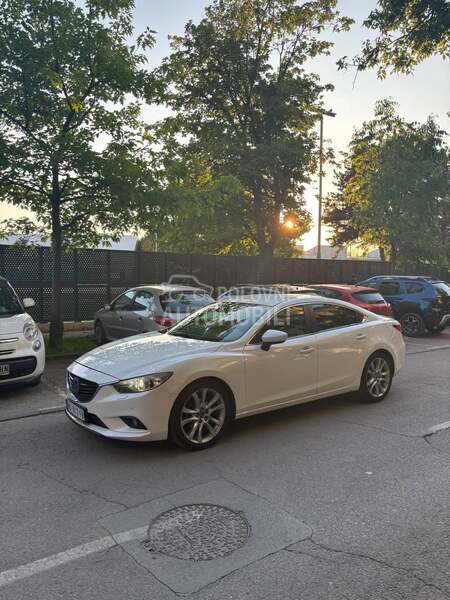 Mazda 6 