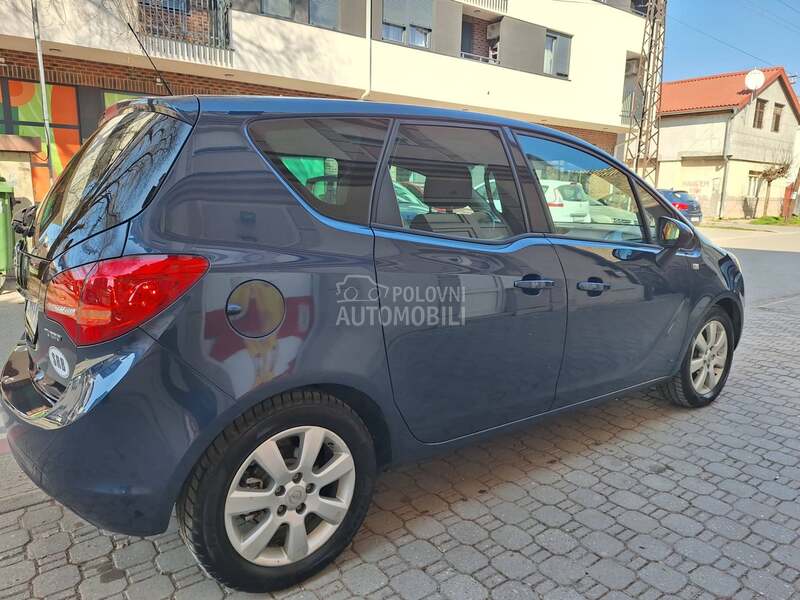 Opel Meriva 