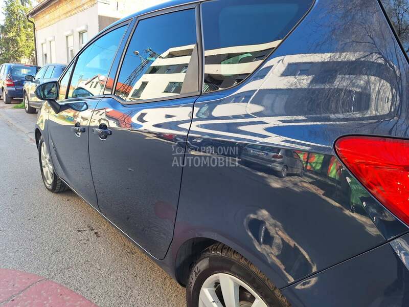 Opel Meriva 