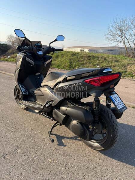 Yamaha xmax 250 momo design