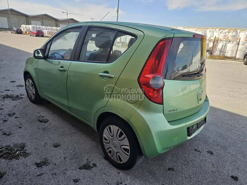 Opel Agila 1.0b ZA TRGOVCE