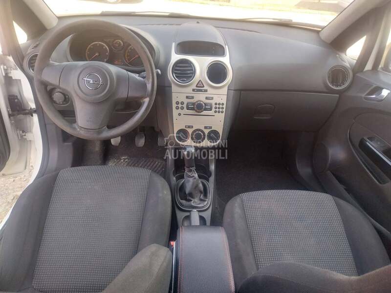 Opel Corsa D 
