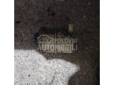 Posuda servo ulja za Renault Laguna od 2001. do 2007. god.